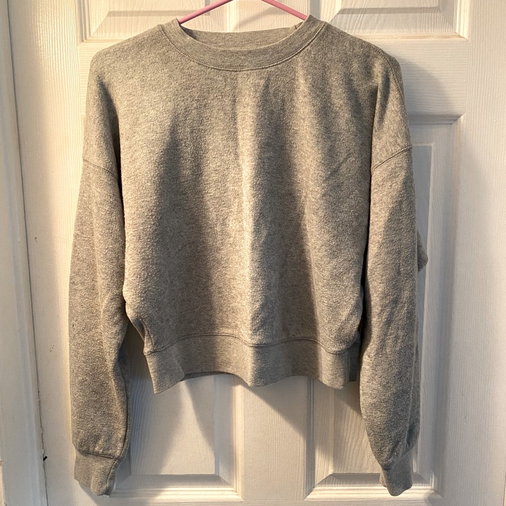 Cropped Crew Neck Dynamite
